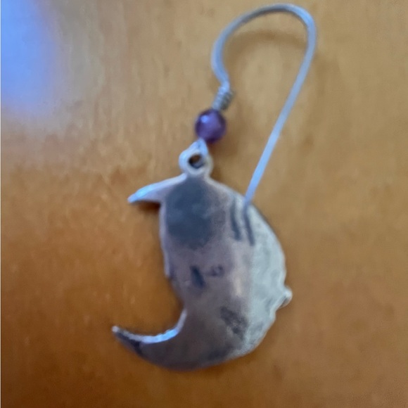 🆕 🌜Vintage, Sweet Sterling Silver Moon/Face & Amethyst Bead Earrings - Picture 4 of 4